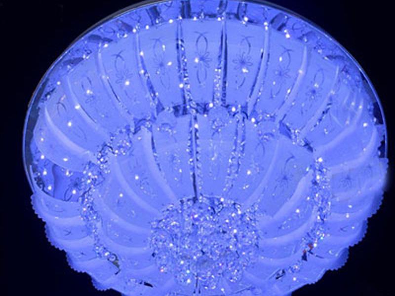 功臣燈飾-廣州個(gè)性燈飾加盟-LED燈飾加盟連鎖代理-中山市古鎮(zhèn)靈云照明燈飾廠