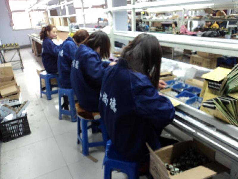 金尚德生產(chǎn)流水線