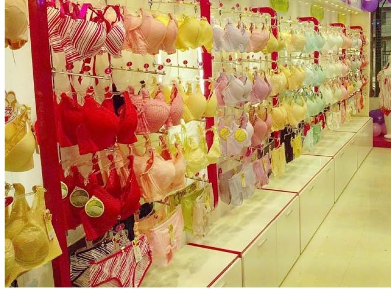 浪漫春天內衣專賣店