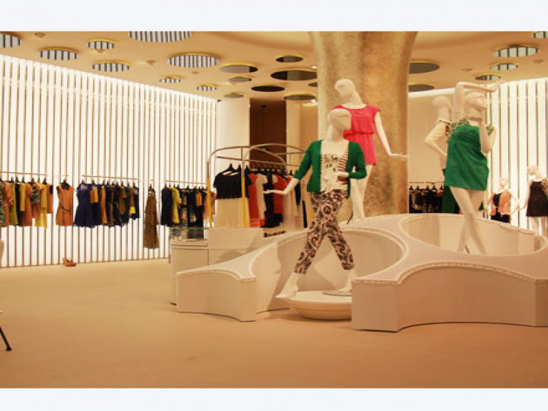 儲戀女裝實體店-儲戀女裝加盟店