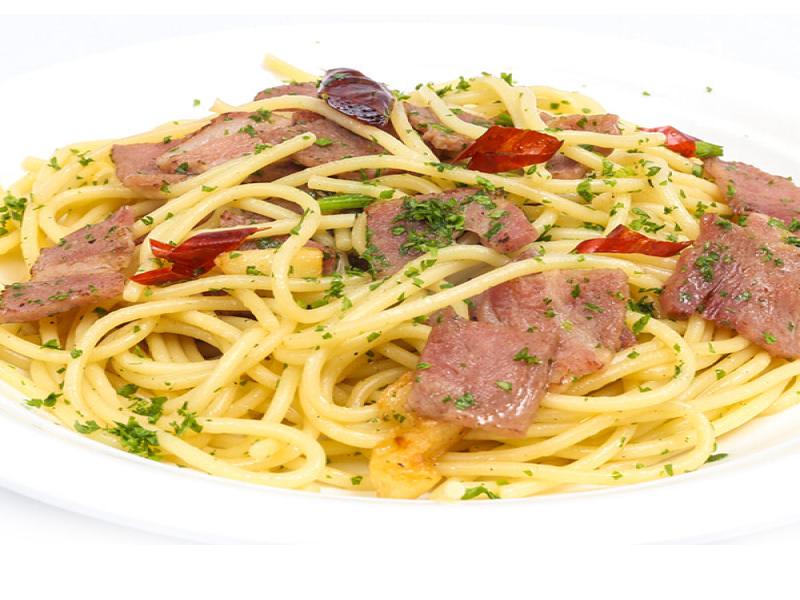 左鄰優舍西餐廳