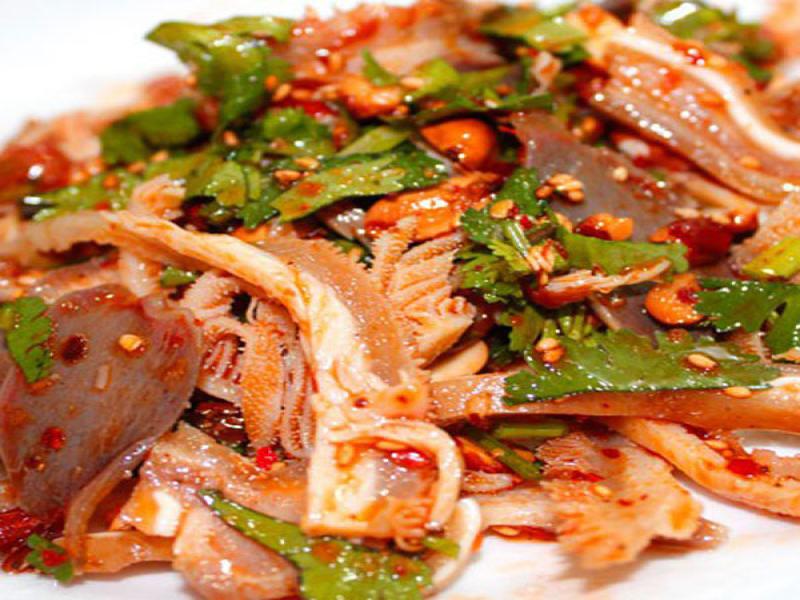 牛牛小牛當家牛肉面