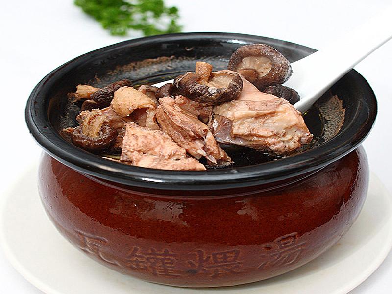 瓦罐煨湯