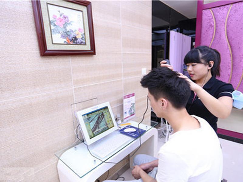 格調女王美甲盤發