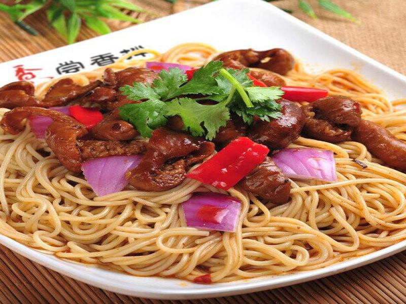 嘗香拌肥腸拌面