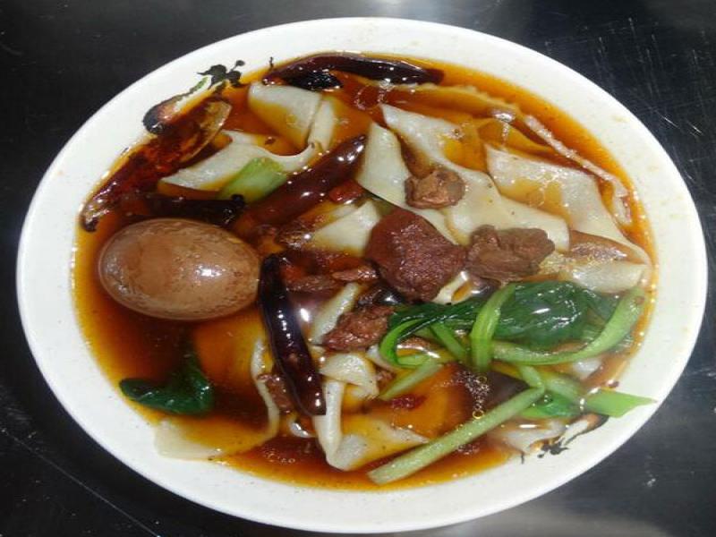 南波萬(wàn)牛肉板面