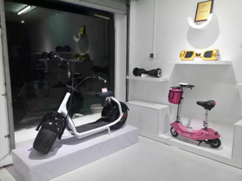 德一郎智能電動車