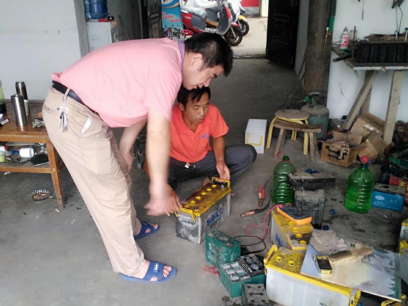 恒力手工電瓶修復