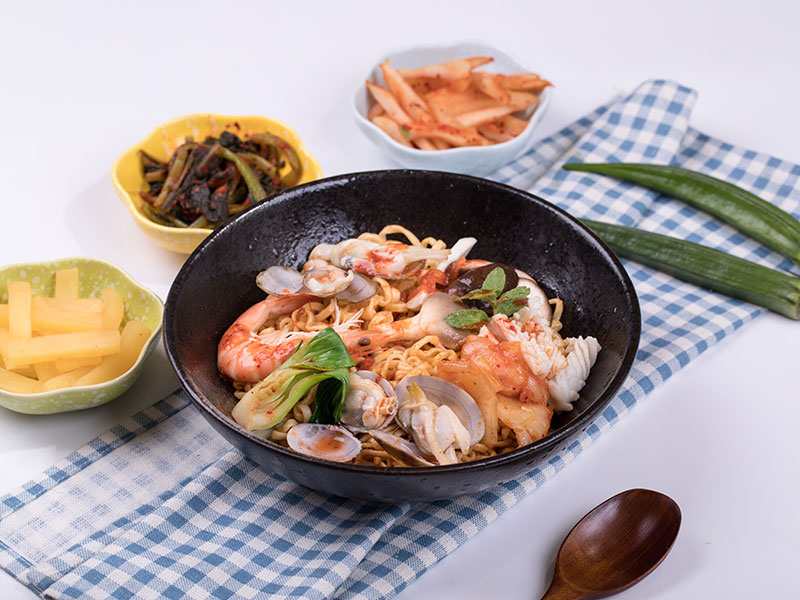 宜百味泡面小食堂