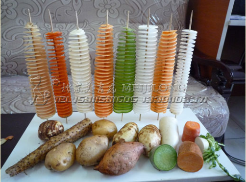 美吉龍旋轉薯塔機加盟項目--旋切原料