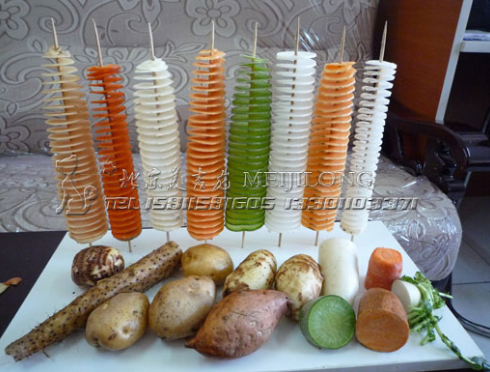 美吉龍旋轉薯塔機加盟項目--旋切原料