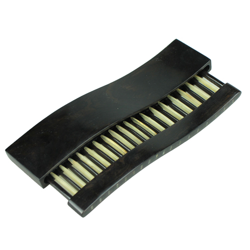 設計獨特的虞美人梳子