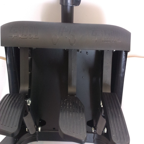 室內駕駛訓練機