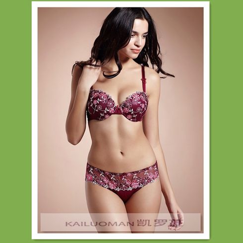 凱羅蔓內衣碎花性感系列