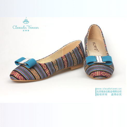 故鄉云新潮布鞋