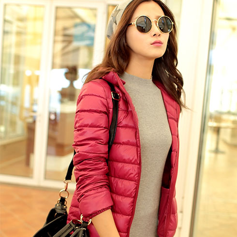 薇蓮女裝產品-薇蓮女裝紅色短款羽絨外套