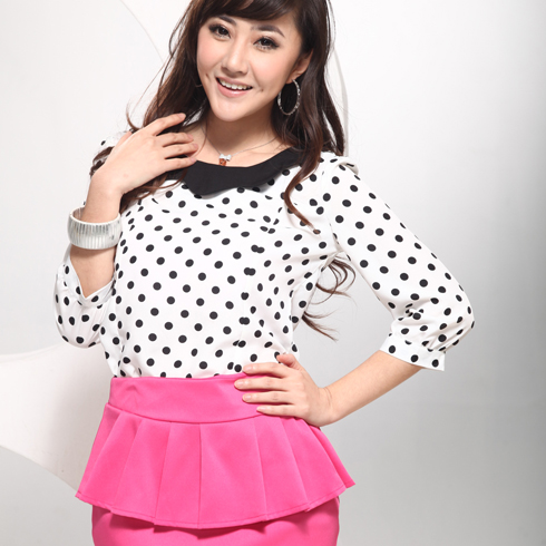 威姬兒斯女裝產(chǎn)品-白領(lǐng)時尚OL裝