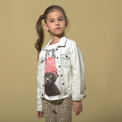 小嘴猴兒童服飾產品-淺夾克童裝