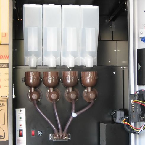 微舍微信咖啡機產品-4冷4熱機器內部