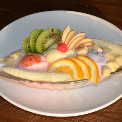 湯姆約客咖啡館產品-湯姆約客冰淇淋香蕉船