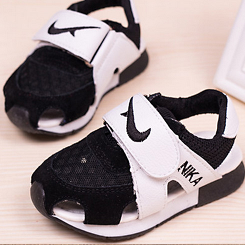 小嘴猴兒童服飾產品-時尚運動鞋