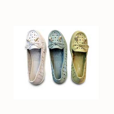 卡帝樂鏤空皮鞋&nbsp;&nbsp;&nbsp;&nbsp;&nbsp;&nbsp;&nbsp;&nbsp; 