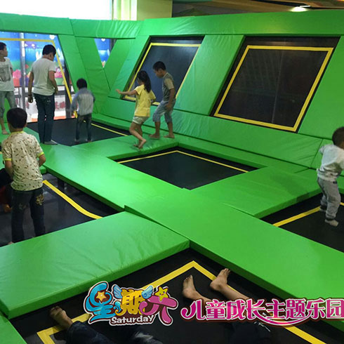 星期六兒童樂園-創意兒童園