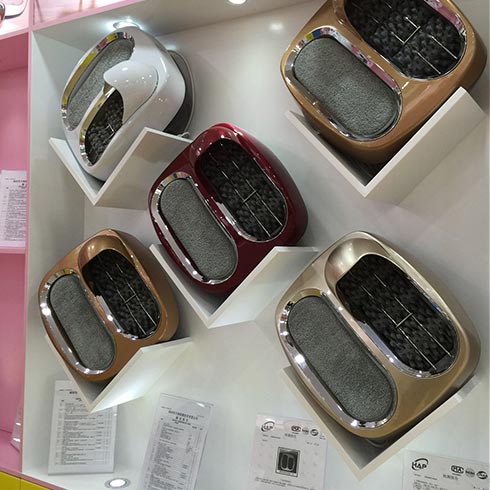 塵立潔智能鞋底清潔機-產品