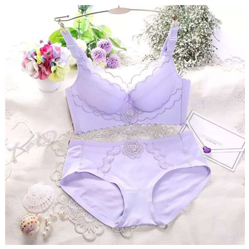 名閨內衣套裝