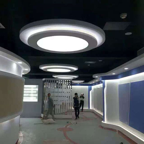 有易天誠軟膜天花館