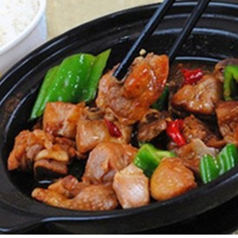 福宇記黃燜雞魯菜風味