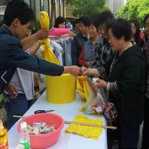 清潔衛士神奇萬潔布！