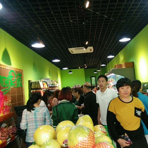 時時果蔬便利店店內