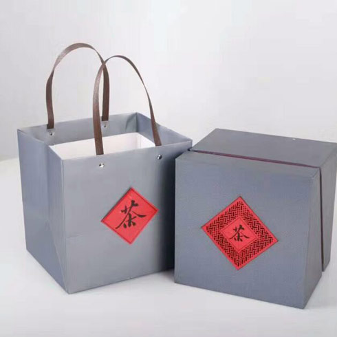 黑珍珠：?jiǎn)喂尢岽b