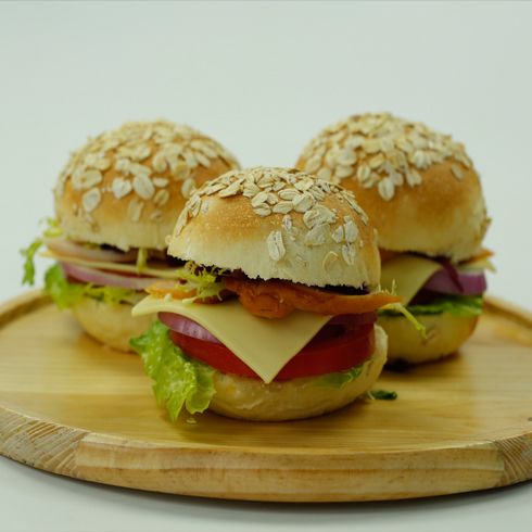 漢堡新語西式快餐-全麥煙熏雞肉堡