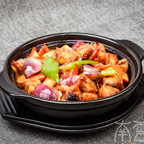 南云上品瓦香雞米飯-特色瓦香雞