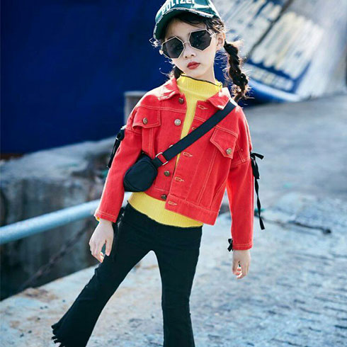 艾尼尼童裝-時(shí)尚外套