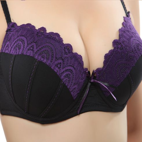 汎迷絲內衣-黑色蕾絲文胸