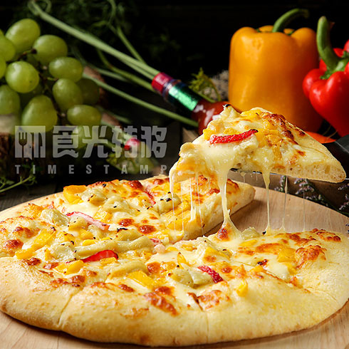 食光轉移主題餐廳-水果披薩