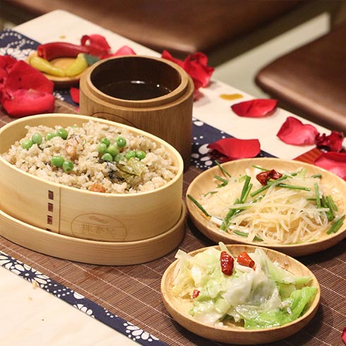 抹香兒排骨飯-豌豆雞肉炒飯套餐