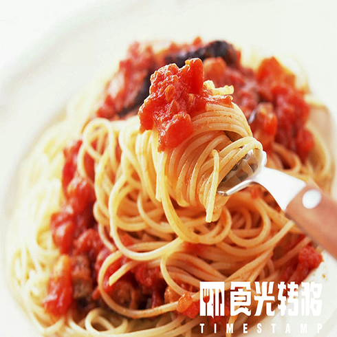 食光轉移主題餐廳-番茄肉末意面