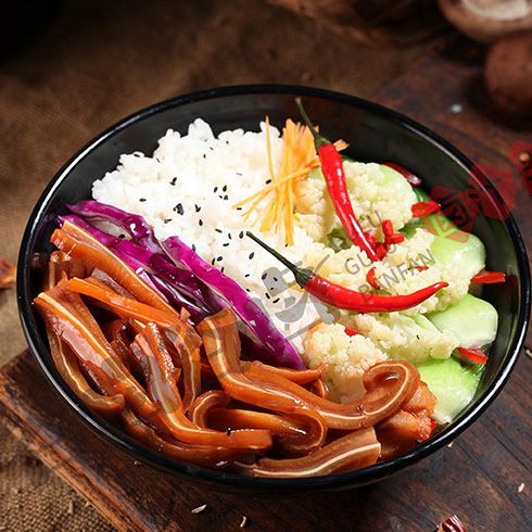 谷鹵谷鹵鹵汁拌飯-耳聽(tīng)八方豬耳飯