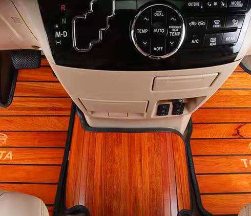 飛黃騰踏汽車實木腳墊-時尚實木腳墊