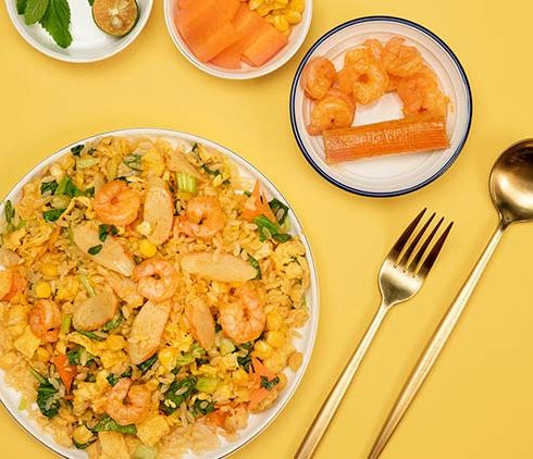 自由兄弟茶油炒飯-鎮店蝦仁炒飯